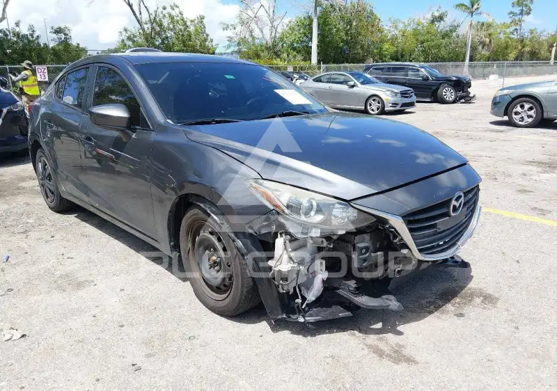 2015 Mazda 3 фото