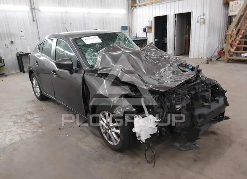 2015 Mazda 3 фото