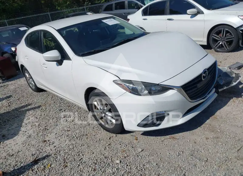 2015 Mazda 3 фото