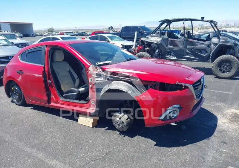 2015 Mazda 3 фото
