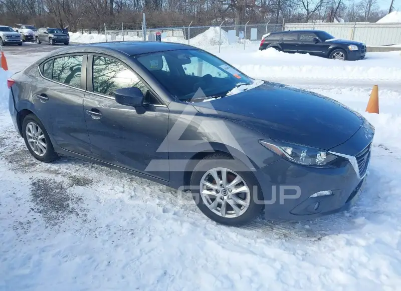 2015 Mazda 3 фото