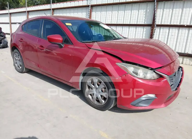 2015 Mazda 3 photo