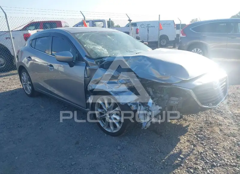 2015 Mazda 3 фото