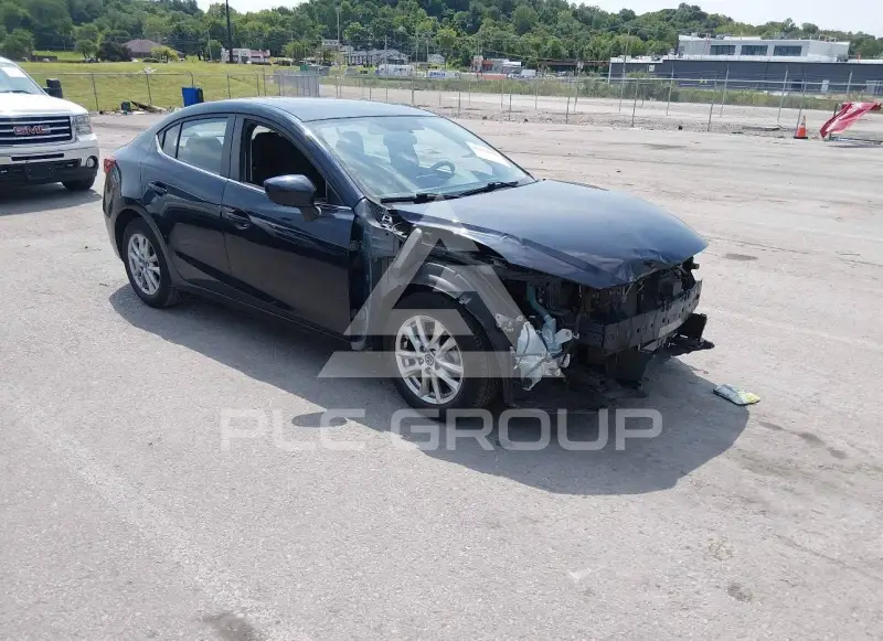 2015 Mazda 3 photo