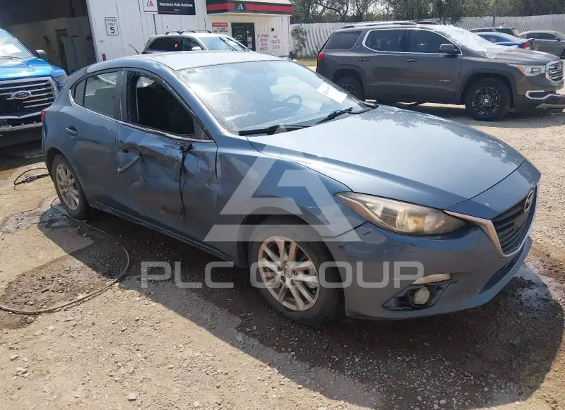 2015 Mazda 3 фото