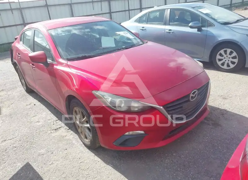 2015 Mazda 3 photo