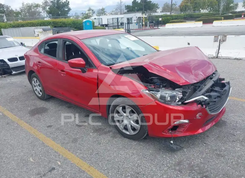 2015 Mazda 3 photo