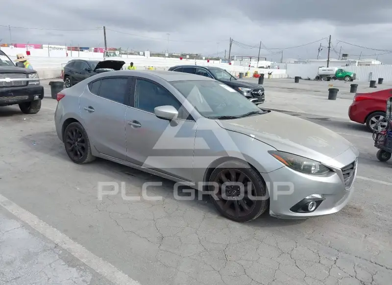 2015 Mazda 3 фото