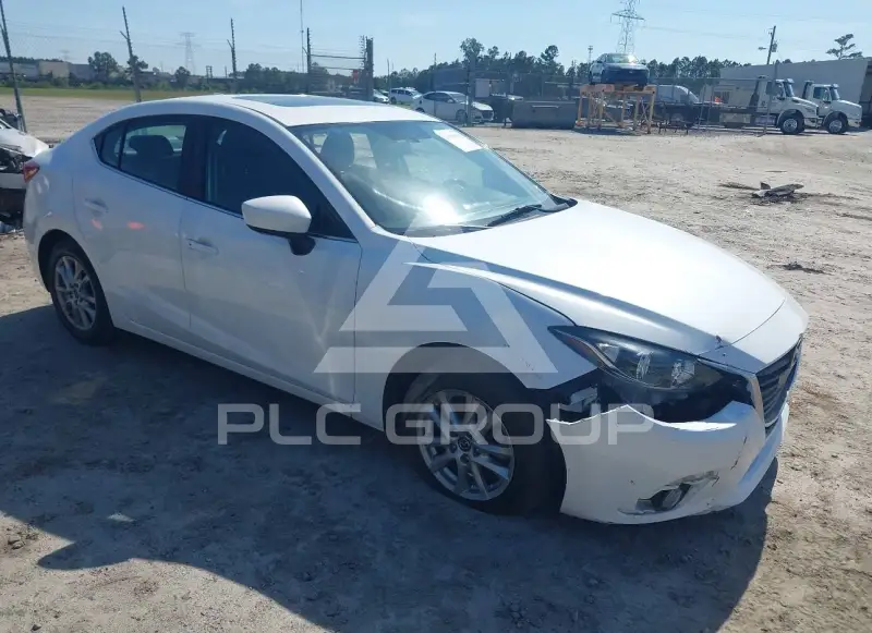 2015 Mazda 3 фото
