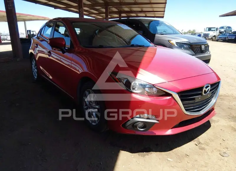 2015 Mazda 3 photo