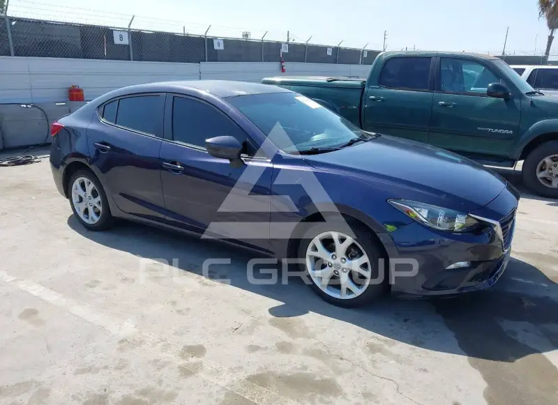 2015 Mazda 3 фото