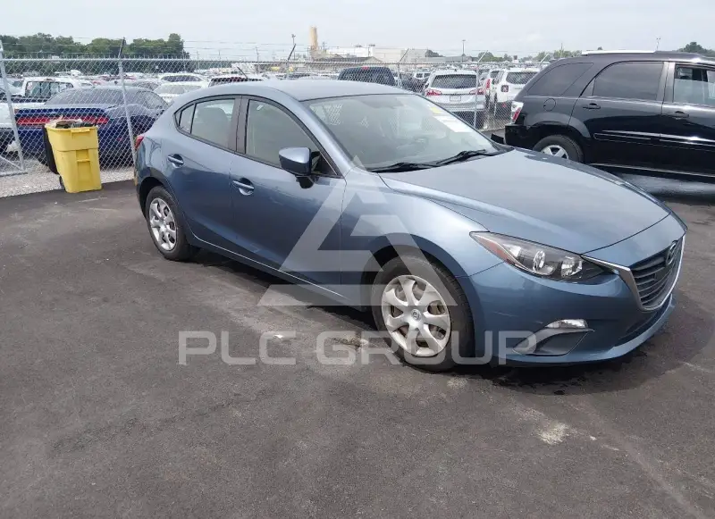 2015 Mazda 3 фото