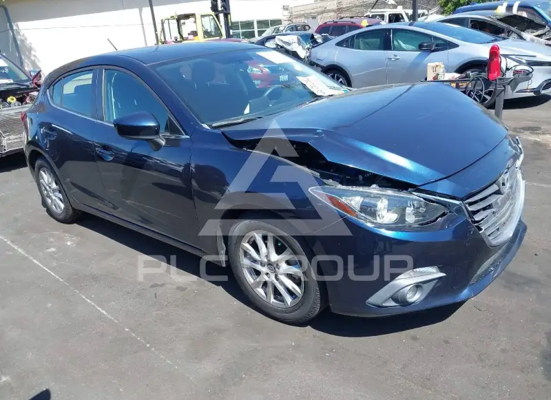 2015 Mazda 3 фото
