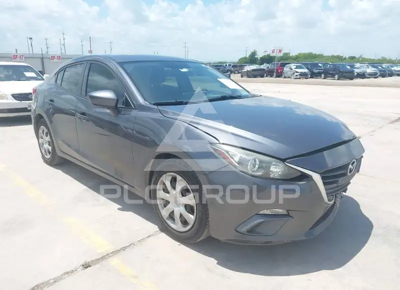 2015 Mazda 3 photo