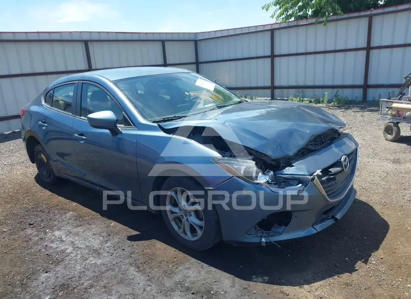 2015 Mazda 3 фото