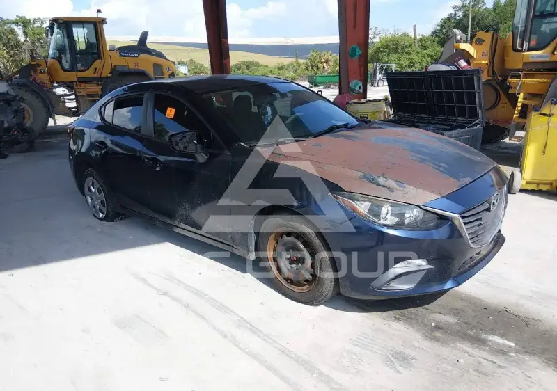 2015 Mazda 3 photo