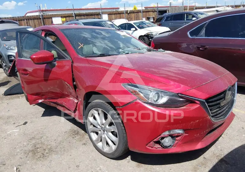 2015 Mazda 3 фото