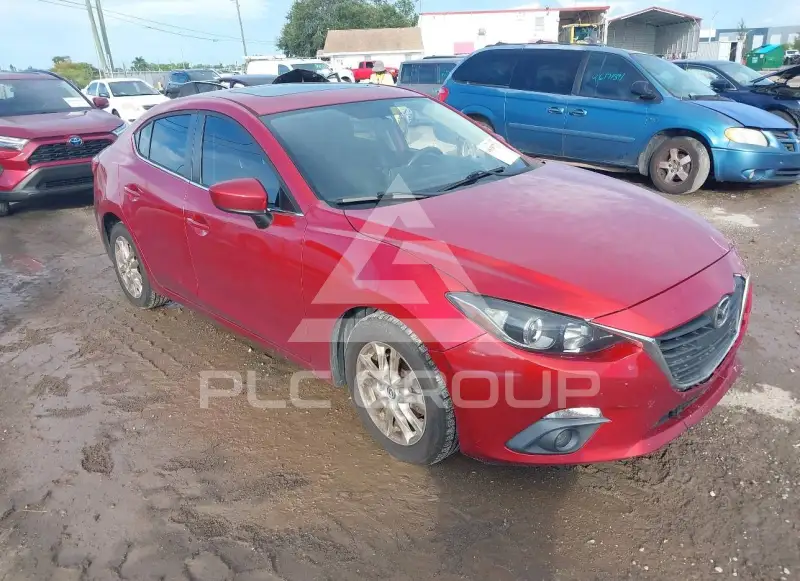 2015 Mazda 3 photo