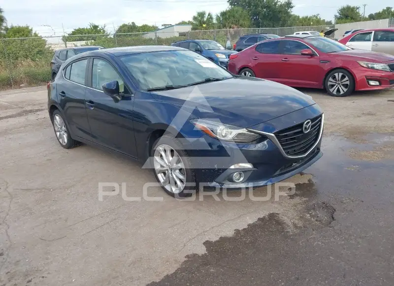 2015 Mazda 3 фото