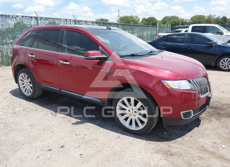 2015 Lincoln MKX photo