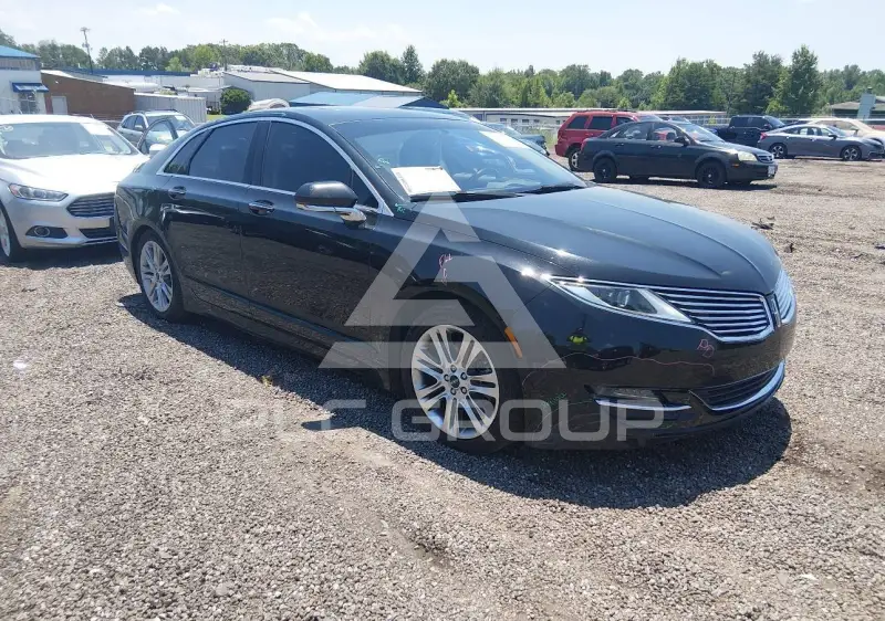 2015 Lincoln MKZ photo