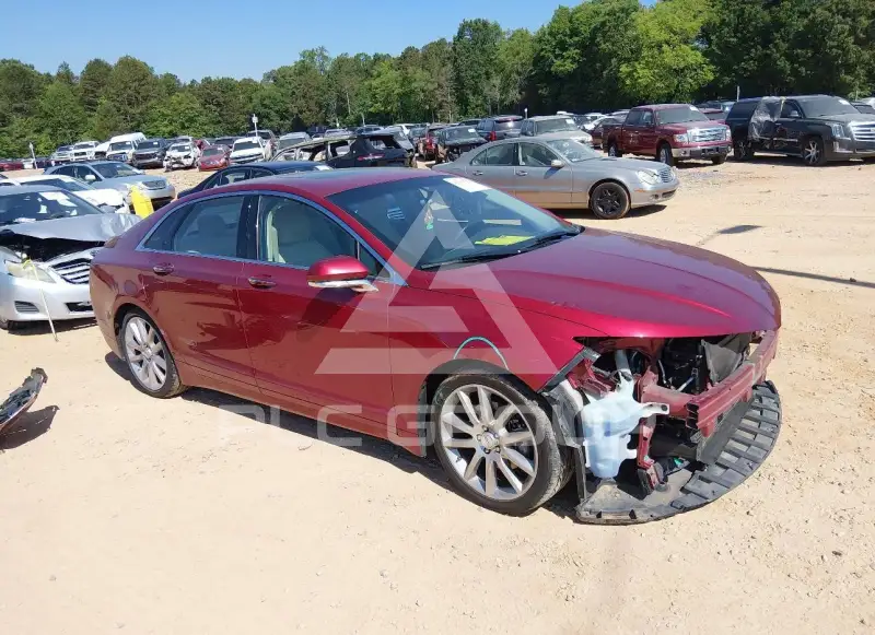 2015 Lincoln MKZ photo