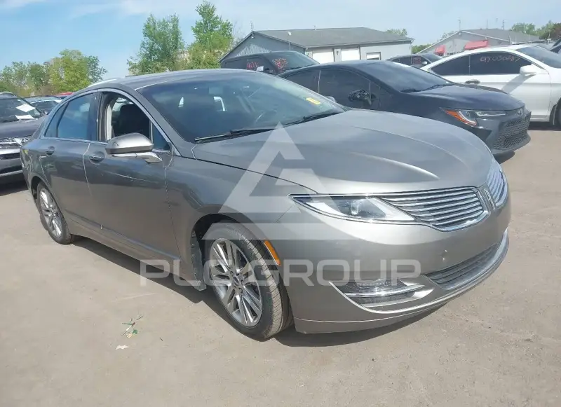 2015 Lincoln MKZ photo