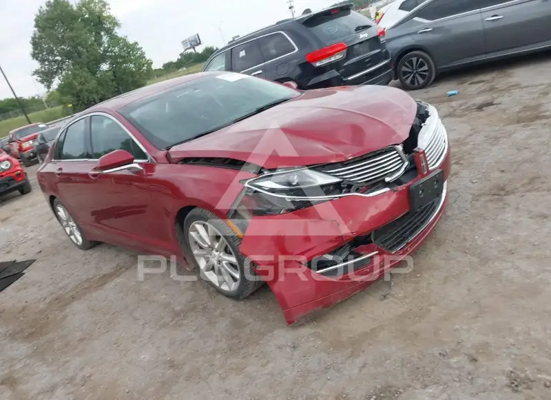 2015 Lincoln MKZ photo