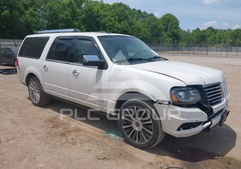 2015 Lincoln NAVIGATOR photo