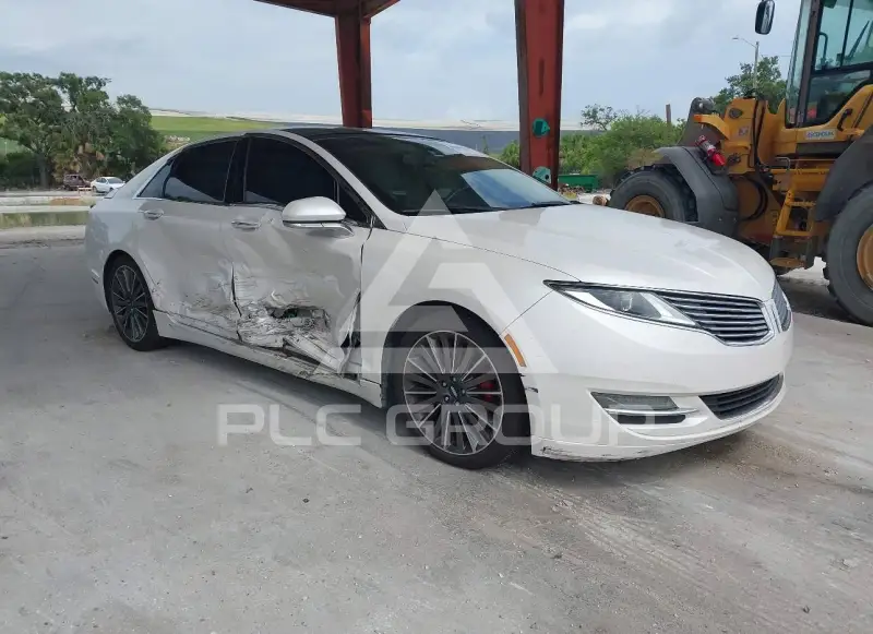 2015 Lincoln MKZ photo