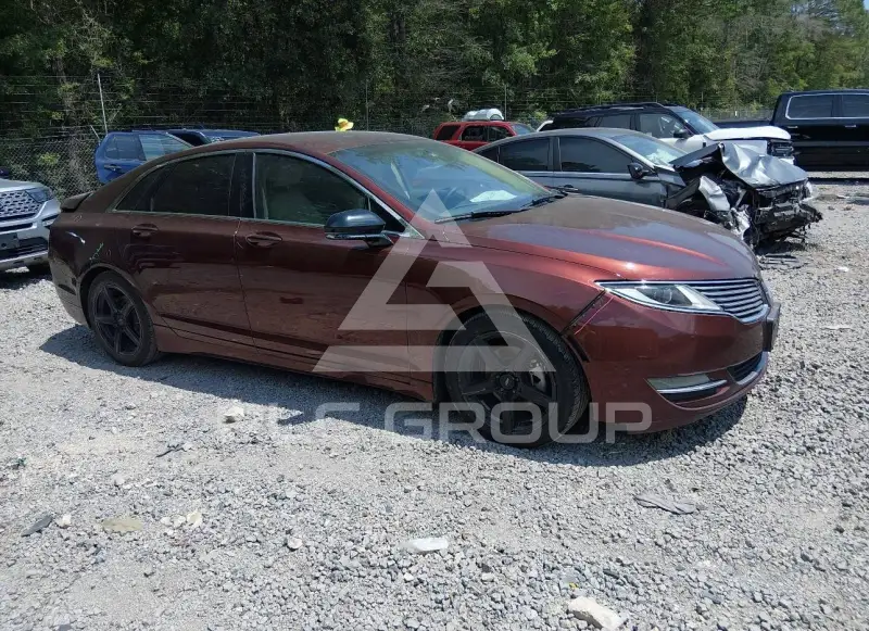 2015 Lincoln MKZ photo