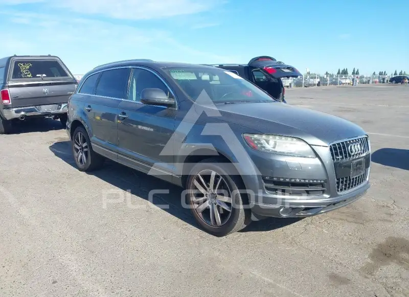 2015 Audi Q7 фото