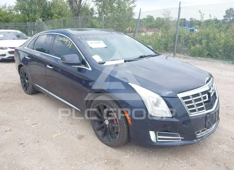 2015 Cadillac XTS photo