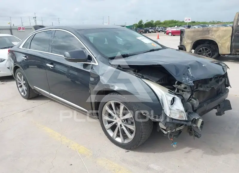 2015 Cadillac XTS photo