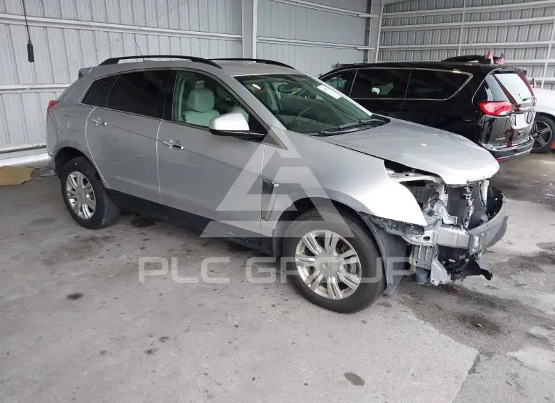 2015 Cadillac SRX фото