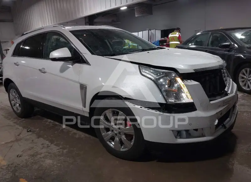 2015 Cadillac SRX фото
