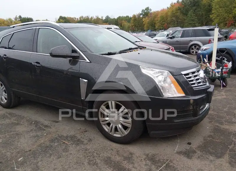 2015 Cadillac SRX фото