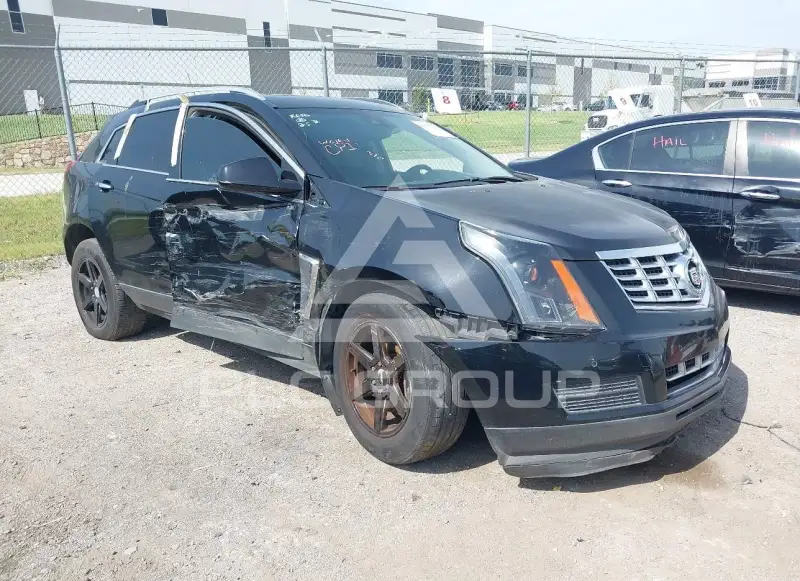 2015 Cadillac SRX фото