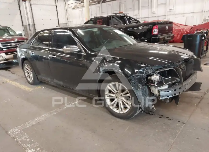 2015 Chrysler 300 фото