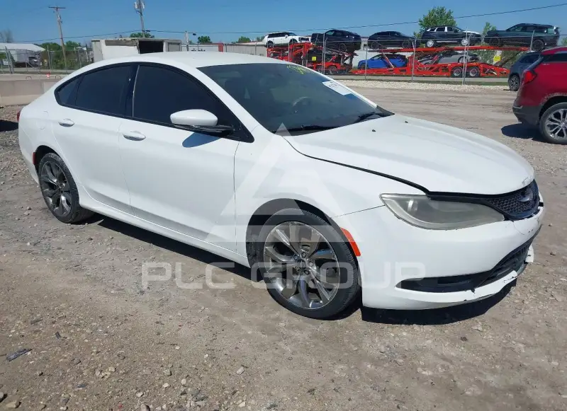 2015 Chrysler 200 фото