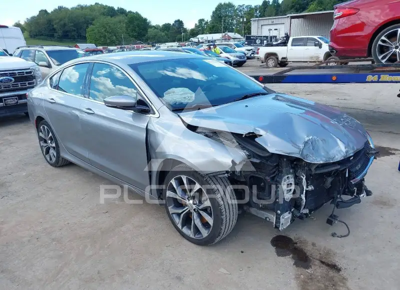 2015 Chrysler 200 фото