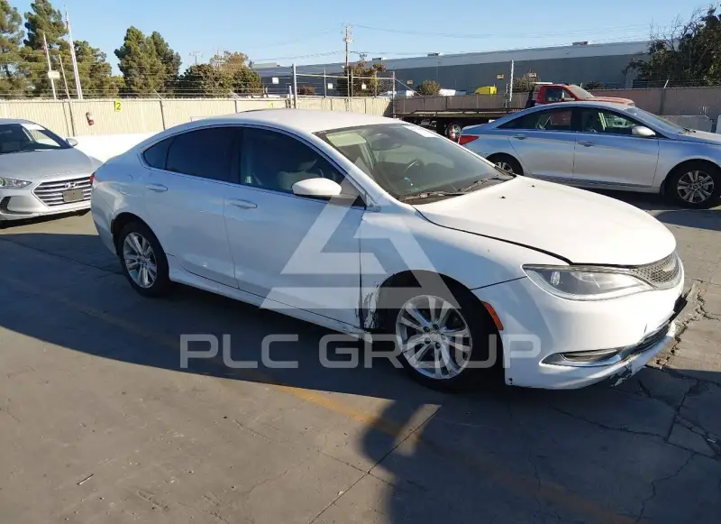 2015 Chrysler 200 фото