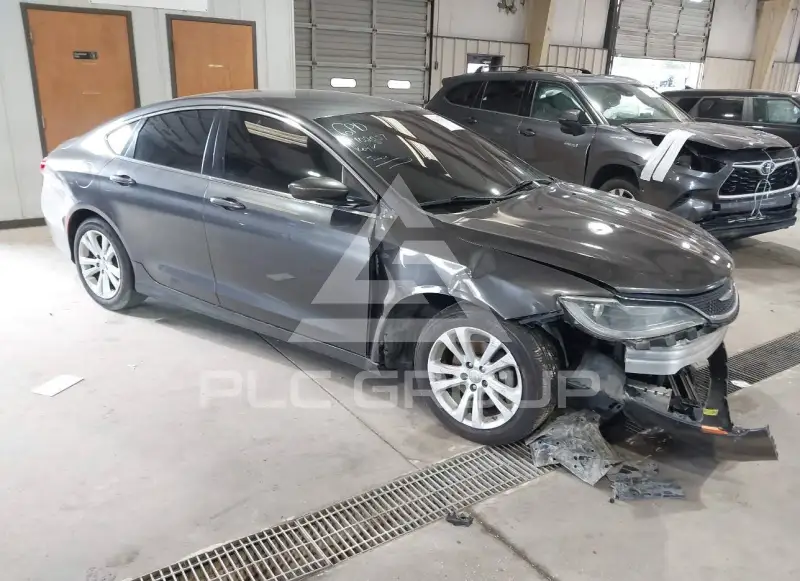 2015 Chrysler 200 фото