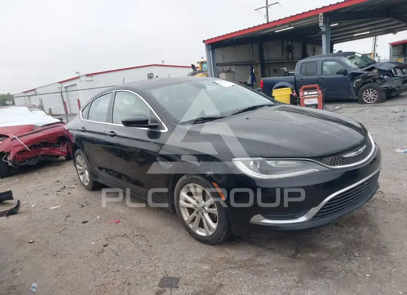 2015 Chrysler 200 photo