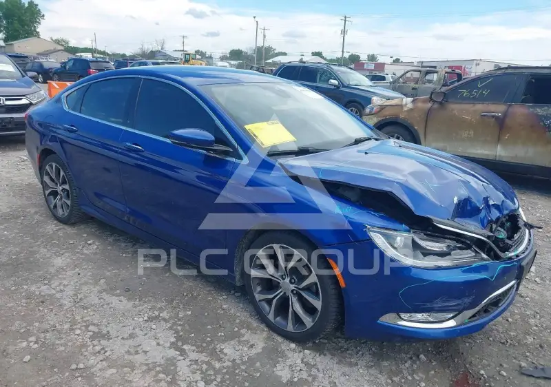 2015 Chrysler 200 фото
