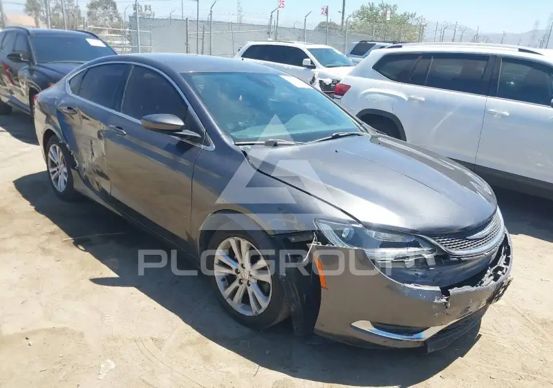 2015 Chrysler 200 фото