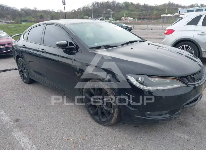 2015 Chrysler 200 photo