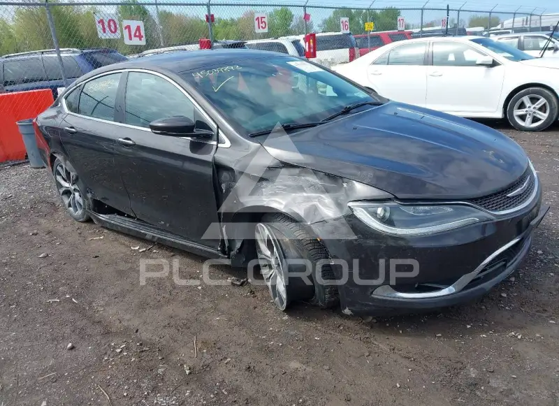 2015 Chrysler 200 фото