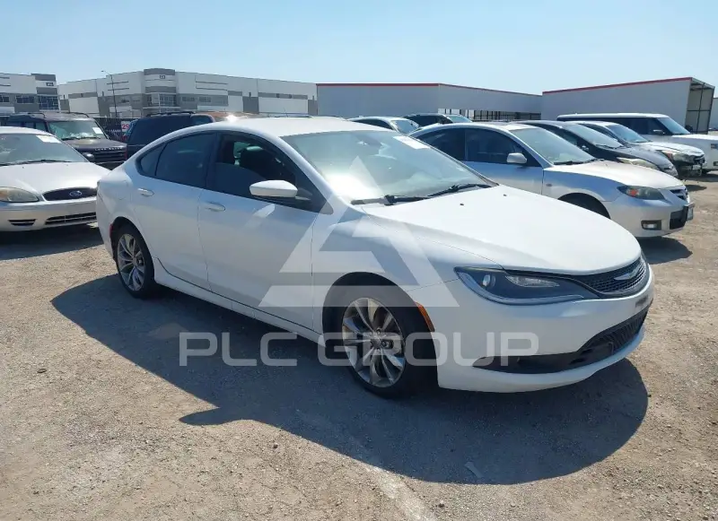 2015 Chrysler 200 фото