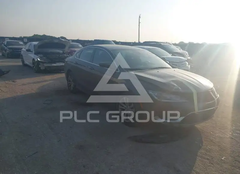 2015 Chrysler 200 фото